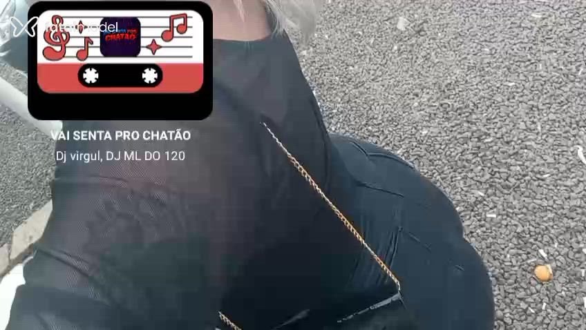 Acompanhante mulher loira (o) de olhos mel em Caçador Acompanhante mulher loira (o) de olhos mel em Caçador - Dhessika