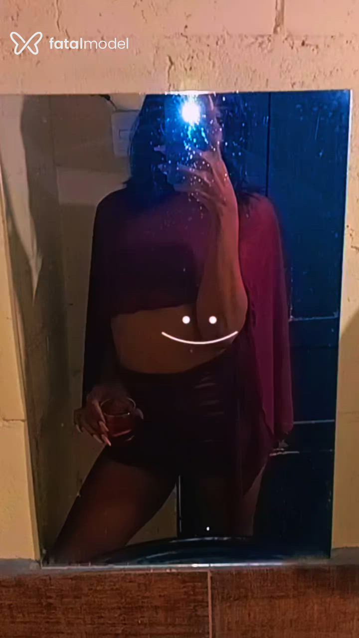 Acompanhante mulher trans loira (o) de olhos castanhos em São João Del Rei Acompanhante mulher trans loira (o) de olhos castanhos em São João Del Rei - Raphaella Silveira