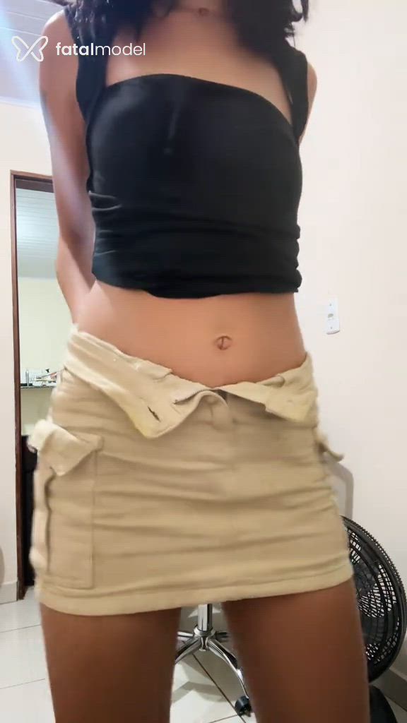 Acompanhante mulher com cabelo castanho de olhos castanhos em Virtual Acompanhante mulher com cabelo castanho de olhos castanhos em Virtual - Ayla Rose