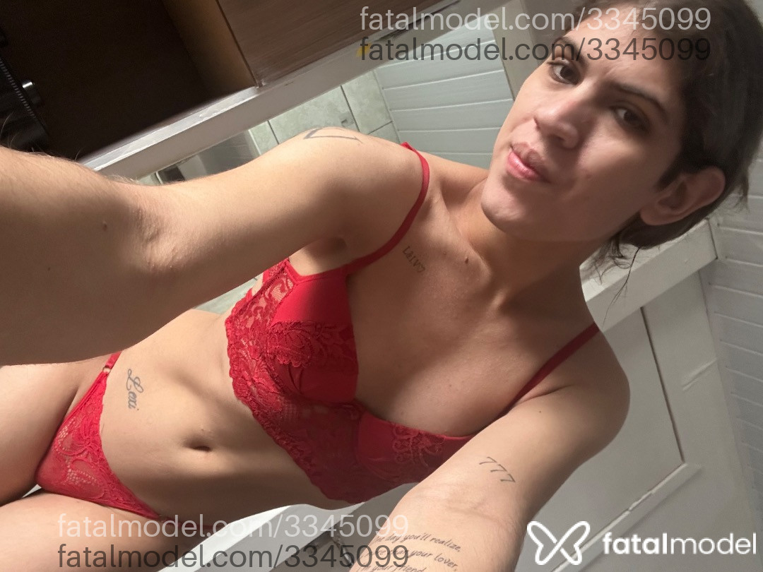 Acompanhante mulher trans loira (o) de olhos mel em Marechal Cândido Rondon - Lexi