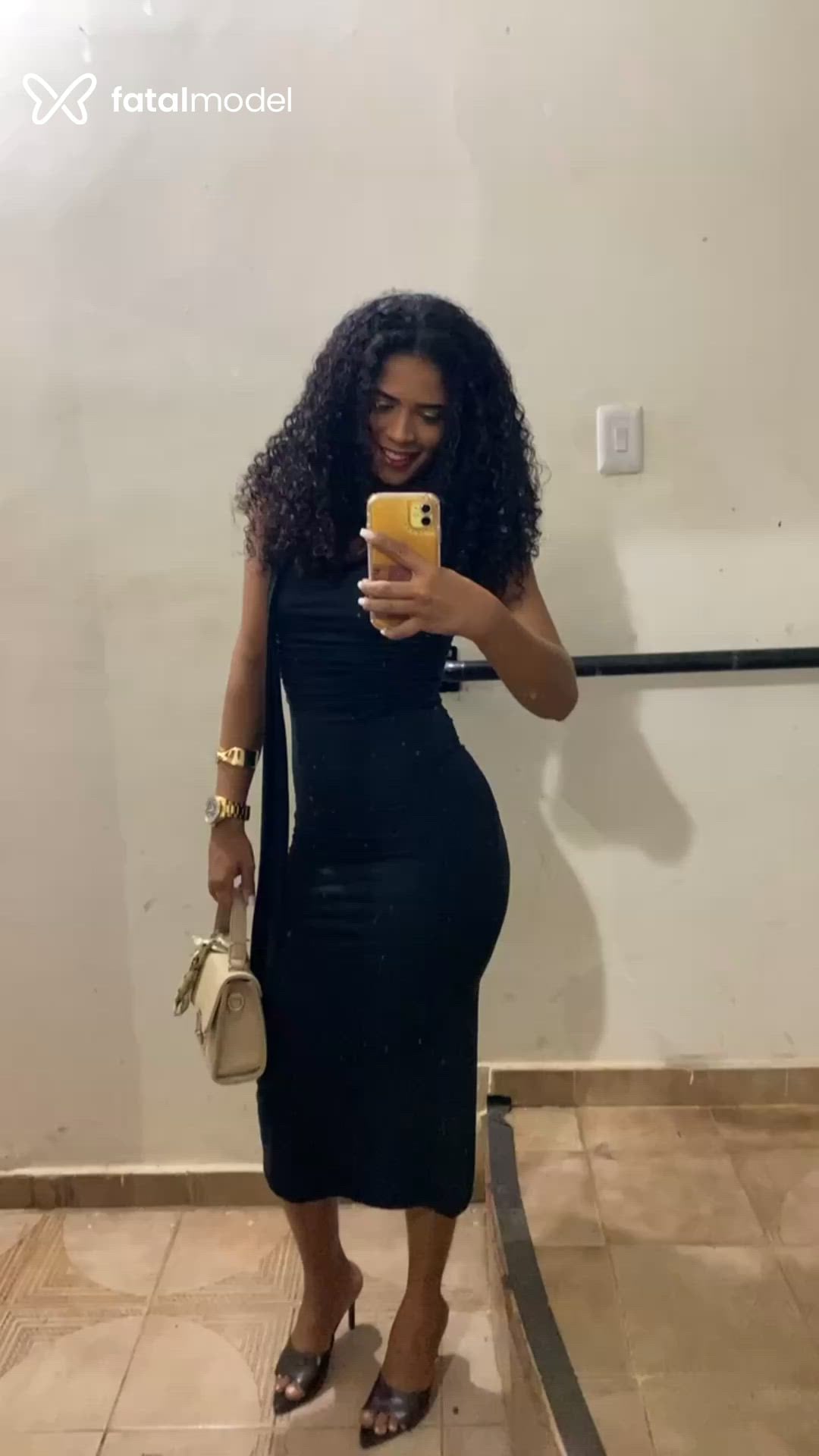 Acompanhante mulher morena (o) de olhos pretos em Gurupi Acompanhante mulher morena (o) de olhos pretos em Gurupi - Yasmim Martins