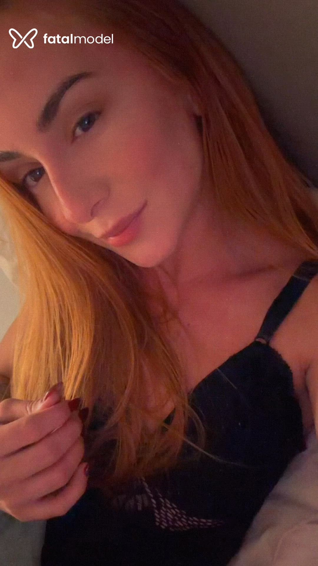 Acompanhante mulher ruiva (o) de olhos castanhos em São Paulo Acompanhante mulher ruiva (o) de olhos castanhos em São Paulo - Gaby Ferraz
