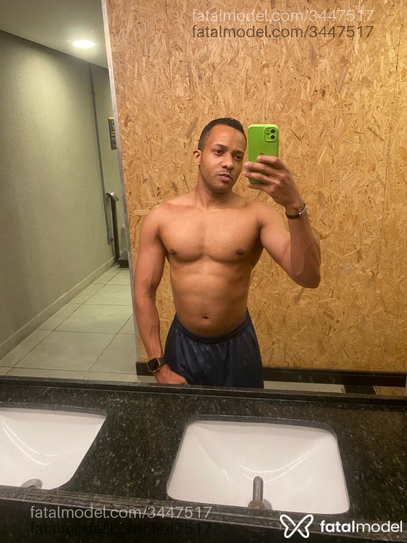 Acompanhante homem morena (o) de olhos pretos em São Paulo - Pecadodemoreno