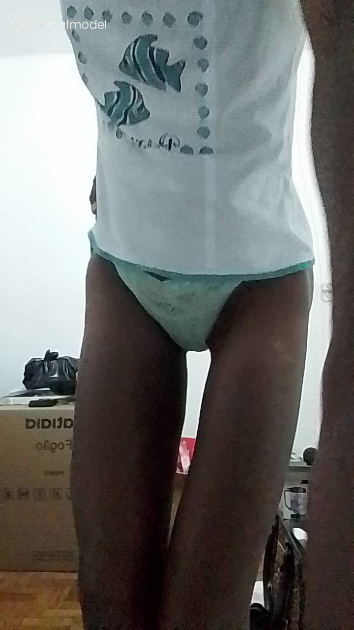 Acompanhante mulher morena (o) de olhos castanhos - Bruna Acompanhante mulher morena (o) de olhos castanhos - Bruna