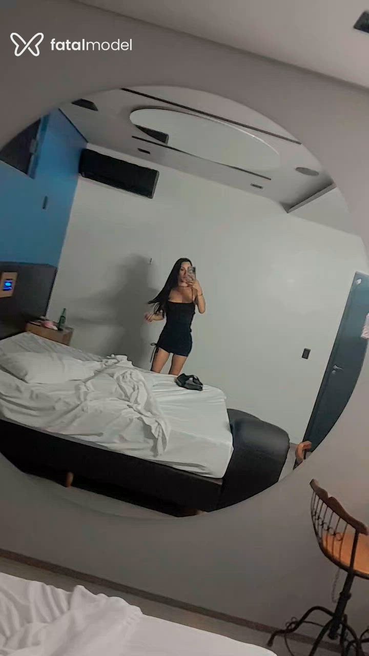 Acompanhante travesti morena (o) de olhos castanhos em Tangará da Serra Acompanhante travesti morena (o) de olhos castanhos em Tangará da Serra - Maryana