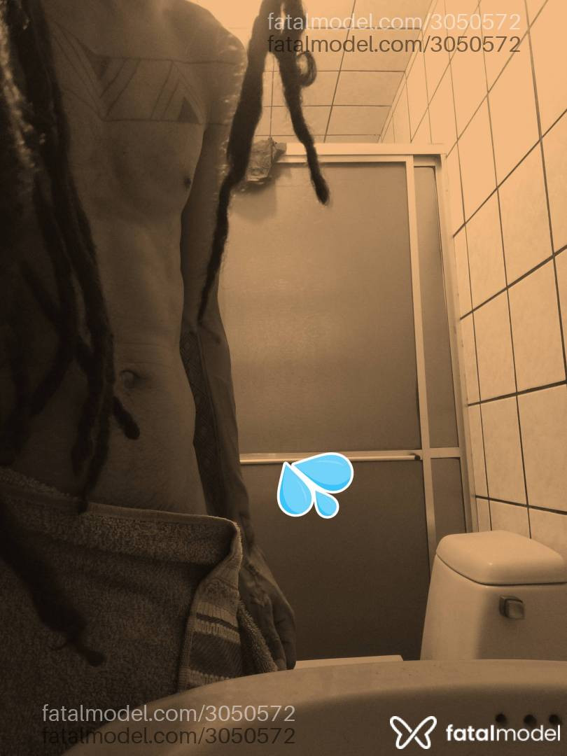 Acompanhante homem morena (o) de olhos pretos em Virtual Acompanhante homem morena (o) de olhos pretos em Virtual - Dreadmenhot