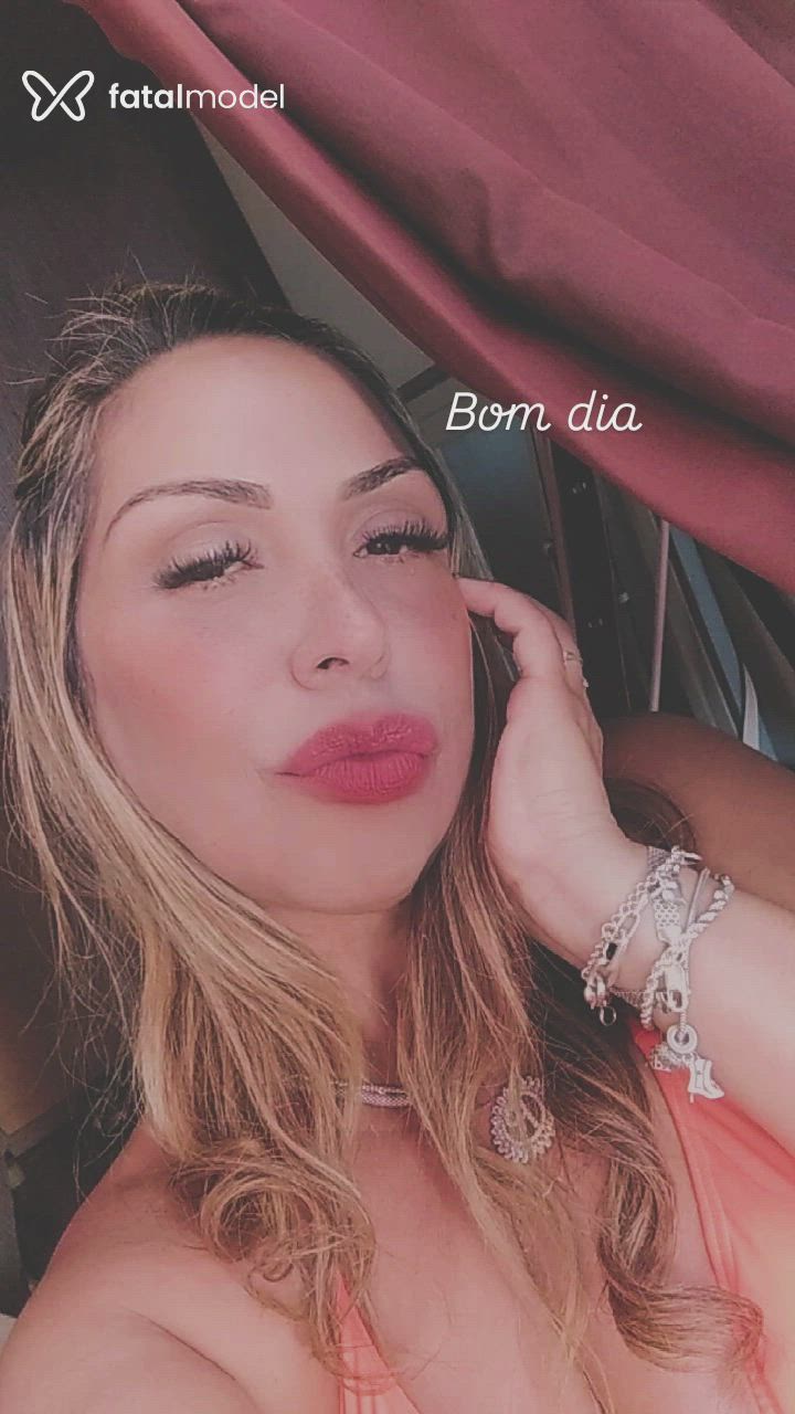 Acompanhante mulher morena (o) de olhos castanhos em São Carlos Acompanhante mulher morena (o) de olhos castanhos em São Carlos - Nicole briti