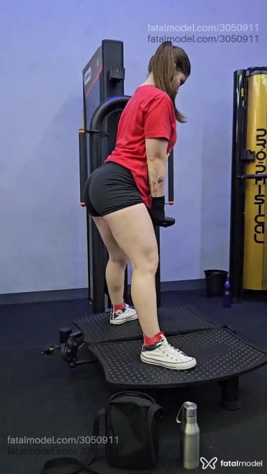 Acompanhante mulher com cabelo castanho de olhos castanhos em Taquarituba - Mel Prado