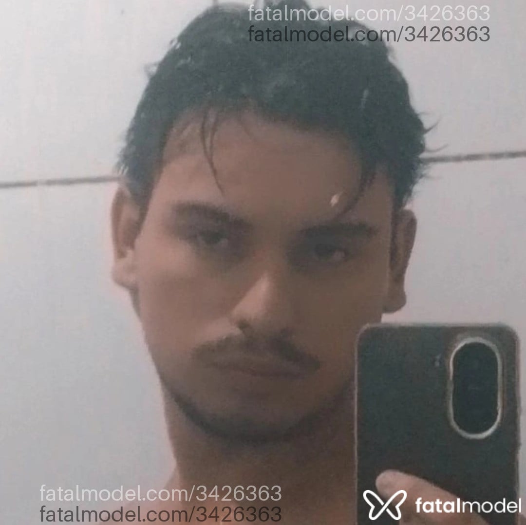 Acompanhante homem morena (o) de olhos castanhos em Poá - Samuel