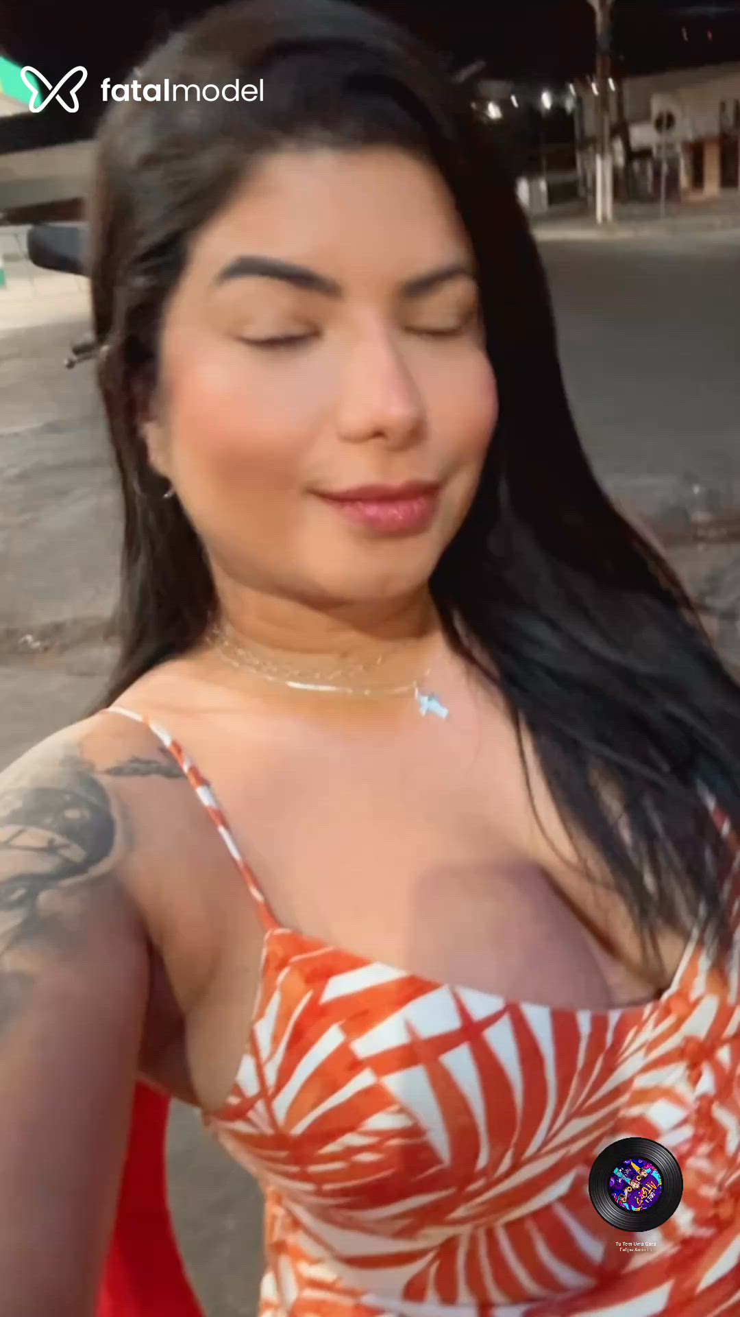 Acompanhante mulher morena (o) de olhos pretos em Catalão - Camila Queiroz