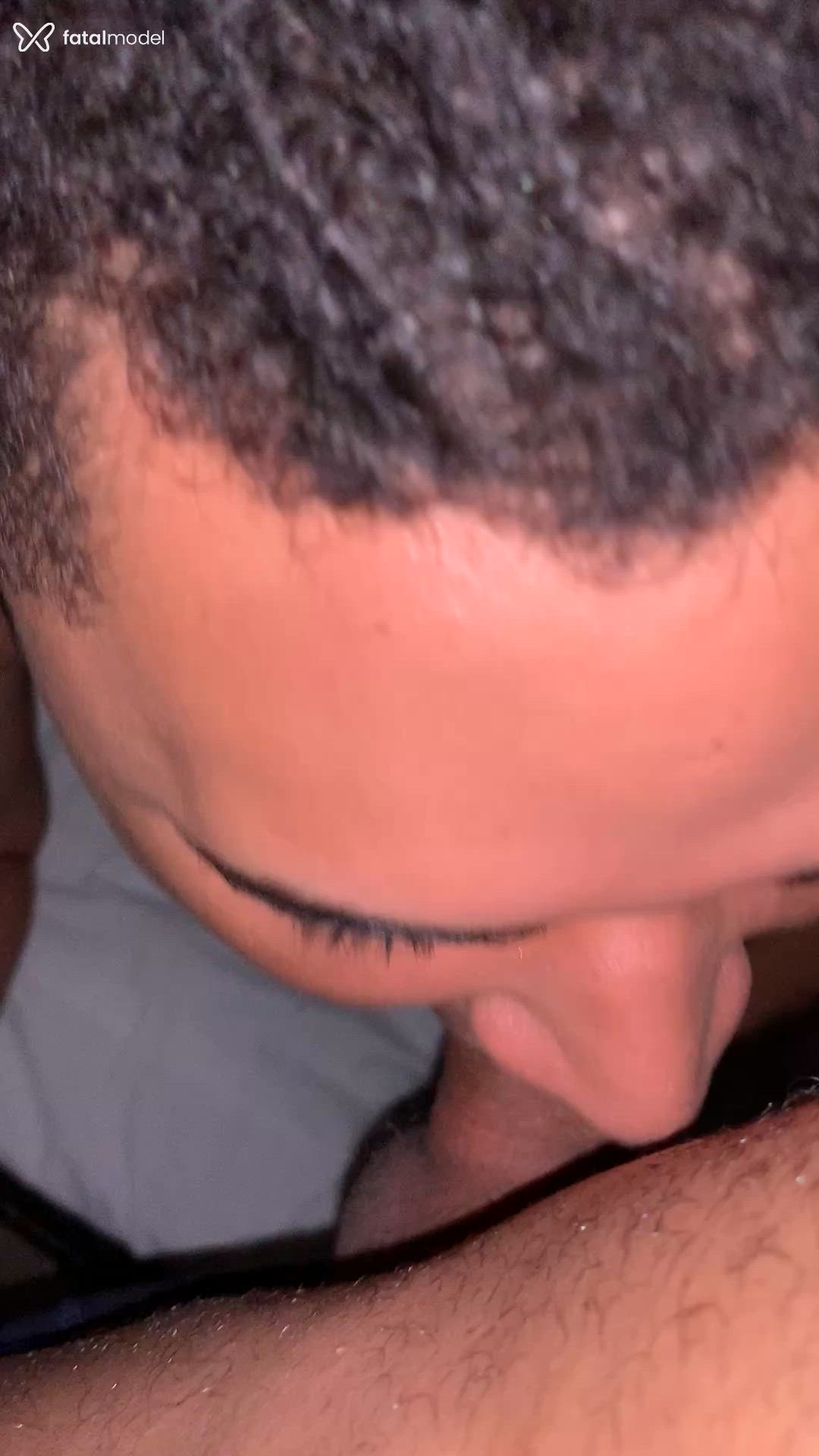 Acompanhante homem trans com cabelo castanho de olhos castanhos em Aracaju Acompanhante homem trans com cabelo castanho de olhos castanhos em Aracaju - Imola