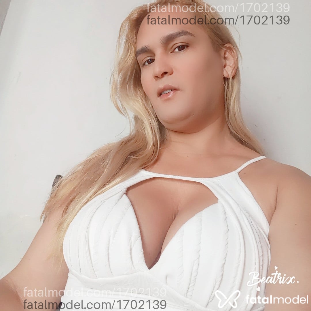 Acompanhante mulher trans loira (o) de olhos castanhos em Uberlândia - Tamara ayalla