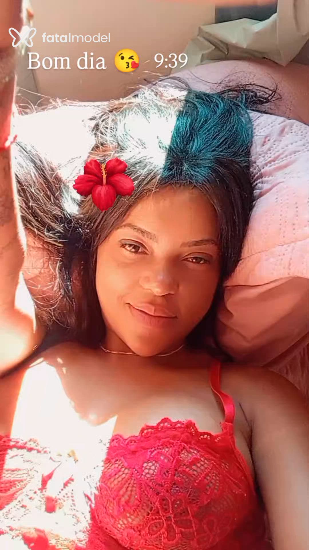 Acompanhante mulher morena (o) de olhos pretos - Bruna Acompanhante mulher morena (o) de olhos pretos - Bruna