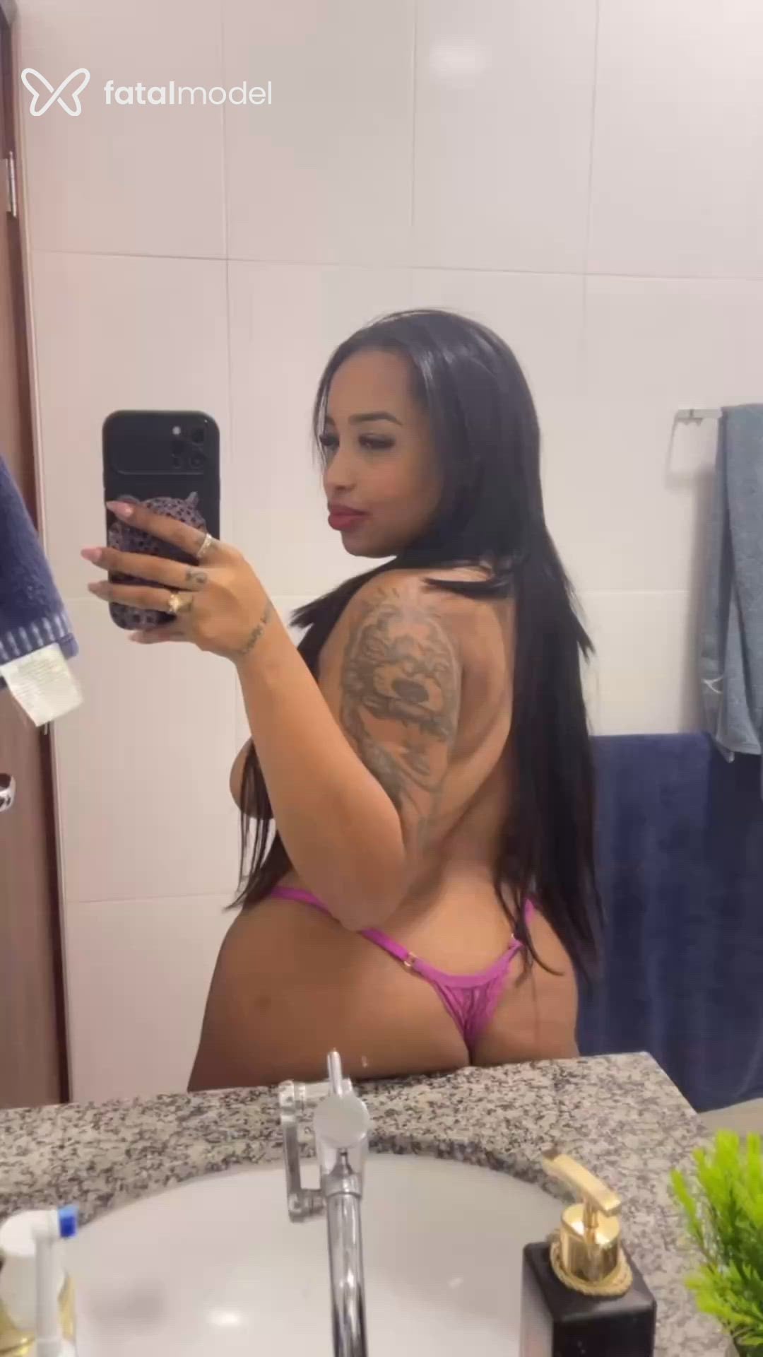 Acompanhante mulher morena (o) de olhos pretos em São João Del Rei Acompanhante mulher morena (o) de olhos pretos em São João Del Rei - Gabrielly