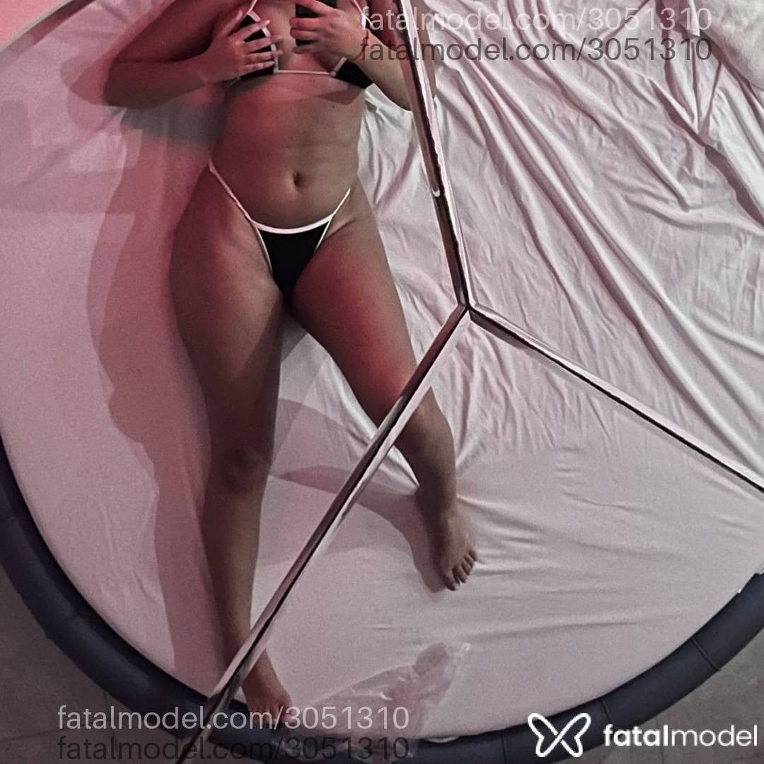 Acompanhante mulher morena (o) de olhos castanhos - Mirella Bianchi