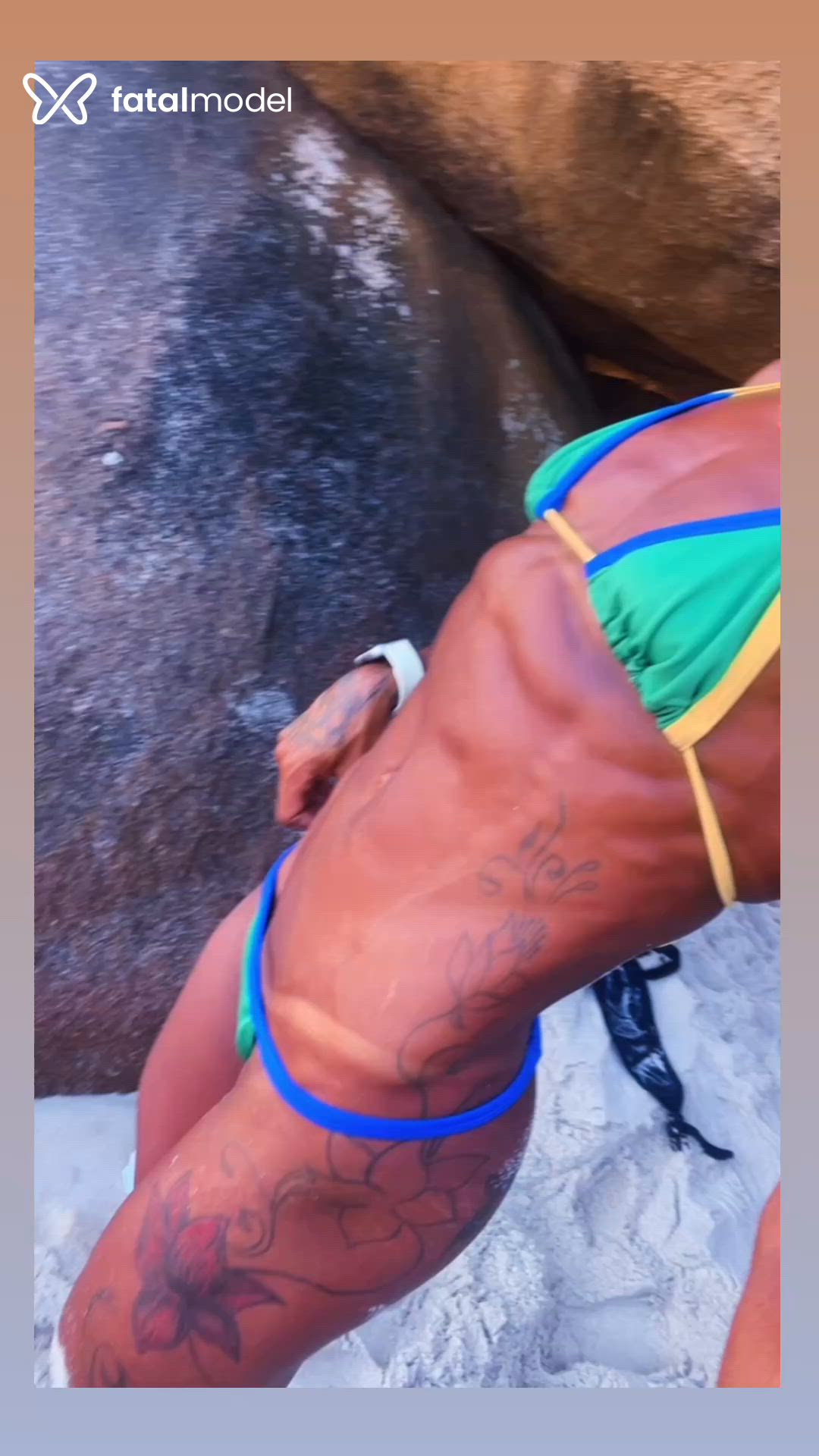 Acompanhante mulher morena (o) de olhos pretos em Rio de Janeiro Acompanhante mulher morena (o) de olhos pretos em Rio de Janeiro - Manuela Villela