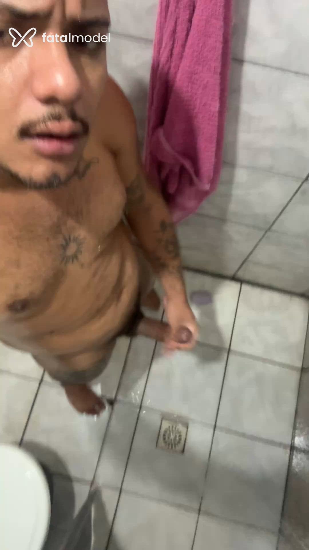 Acompanhante homem morena (o) de olhos pretos em Cuiabá Acompanhante homem morena (o) de olhos pretos em Cuiabá - Wellyson