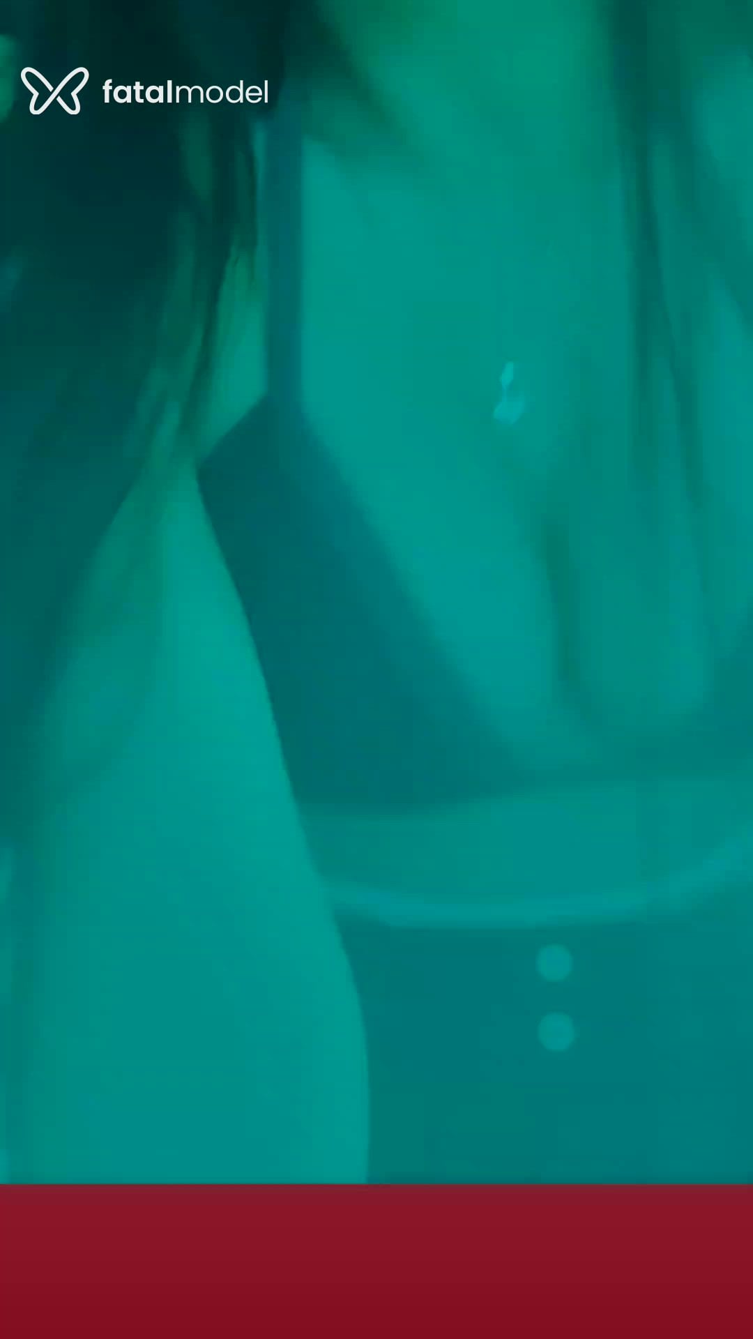 Acompanhante mulher com cabelo castanho de olhos castanhos em Barreiras Acompanhante mulher com cabelo castanho de olhos castanhos em Barreiras - Vitória Streaming