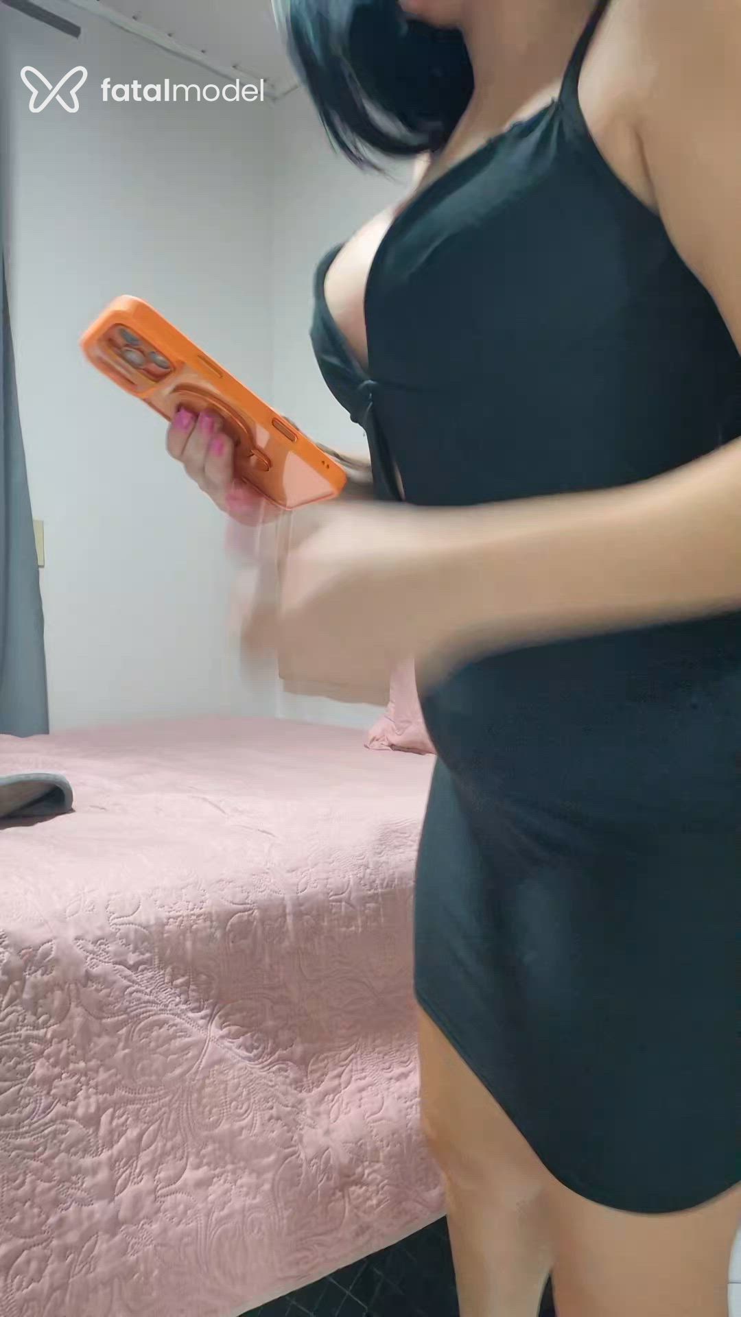 Acompanhante mulher morena (o) de olhos castanhos em Virtual Acompanhante mulher morena (o) de olhos castanhos em Virtual - Pâmela