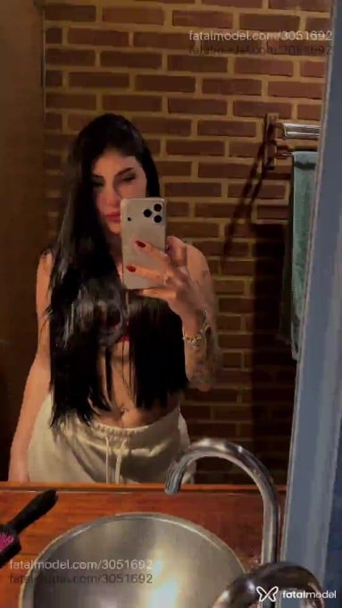 Acompanhante mulher morena (o) de olhos castanhos em Balneário Camboriú - Bianca Alves