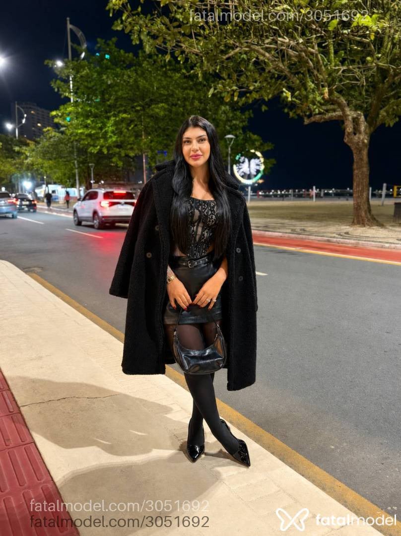 Acompanhante mulher morena (o) de olhos castanhos em Balneário Camboriú - Bianca Alves