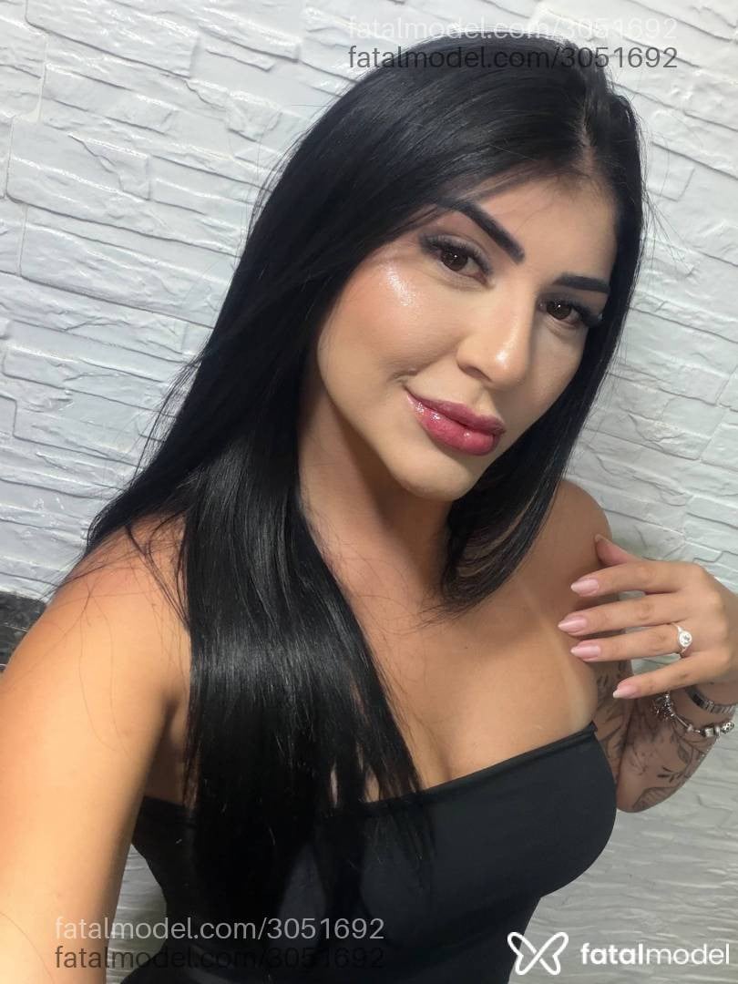 Acompanhante mulher morena (o) de olhos castanhos em Balneário Camboriú - Bianca Alves