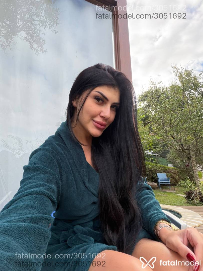 Acompanhante mulher morena (o) de olhos castanhos em Balneário Camboriú - Bianca Alves