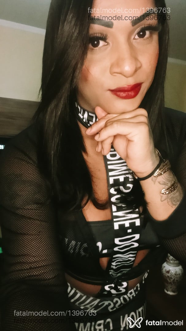Acompanhante mulher trans morena (o) de olhos castanhos em Pouso Alegre Acompanhante mulher trans morena (o) de olhos castanhos em Pouso Alegre - Yrella soares