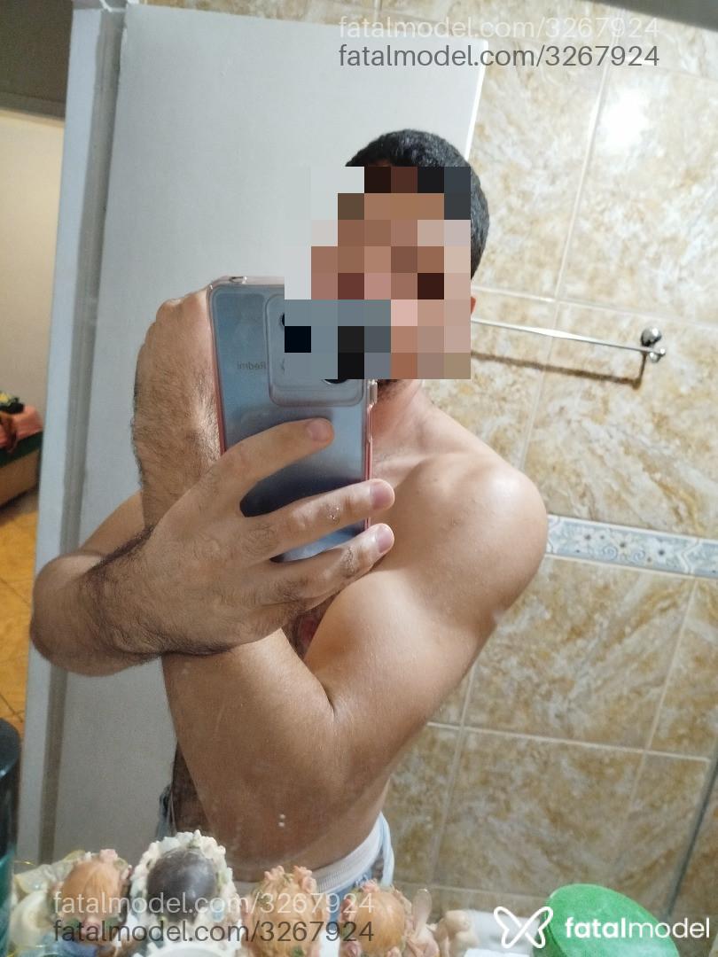 Acompanhante homem com cabelo castanho de olhos castanhos em Uberlândia Acompanhante homem com cabelo castanho de olhos castanhos em Uberlândia - Jkassiano