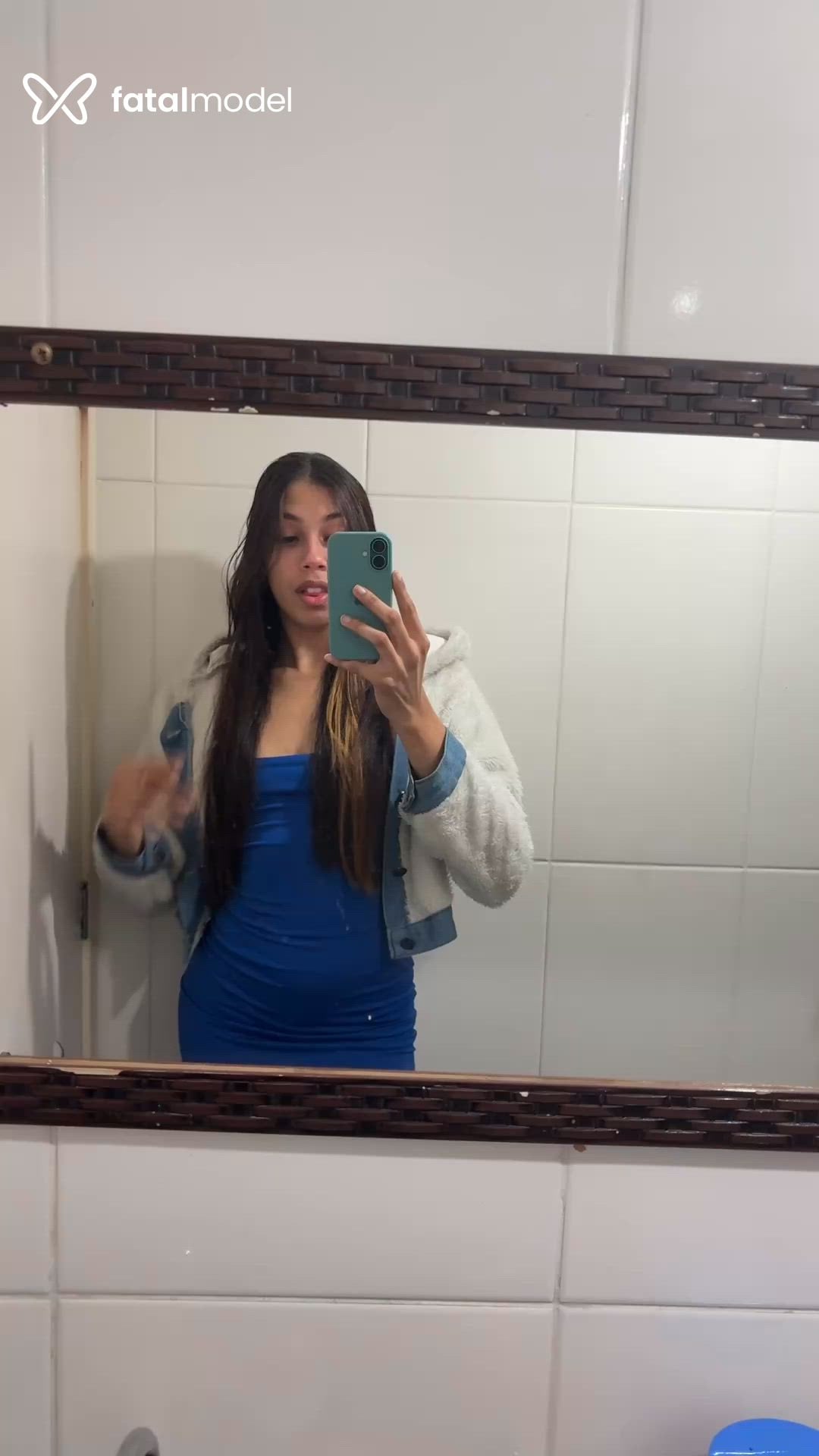 Acompanhante mulher trans com cabelo castanho de olhos castanhos em Guarulhos Acompanhante mulher trans com cabelo castanho de olhos castanhos em Guarulhos - Luana