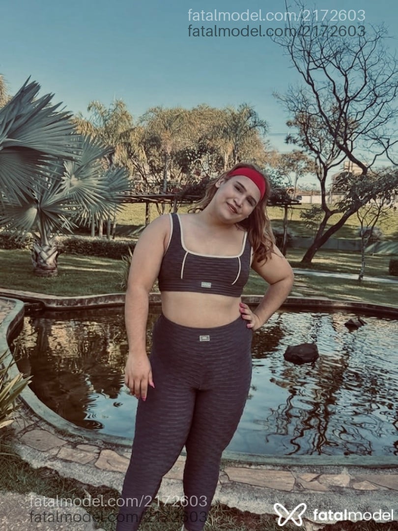 Acompanhante mulher trans morena (o) de olhos mel em Uberlândia Acompanhante mulher trans morena (o) de olhos mel em Uberlândia - Angel