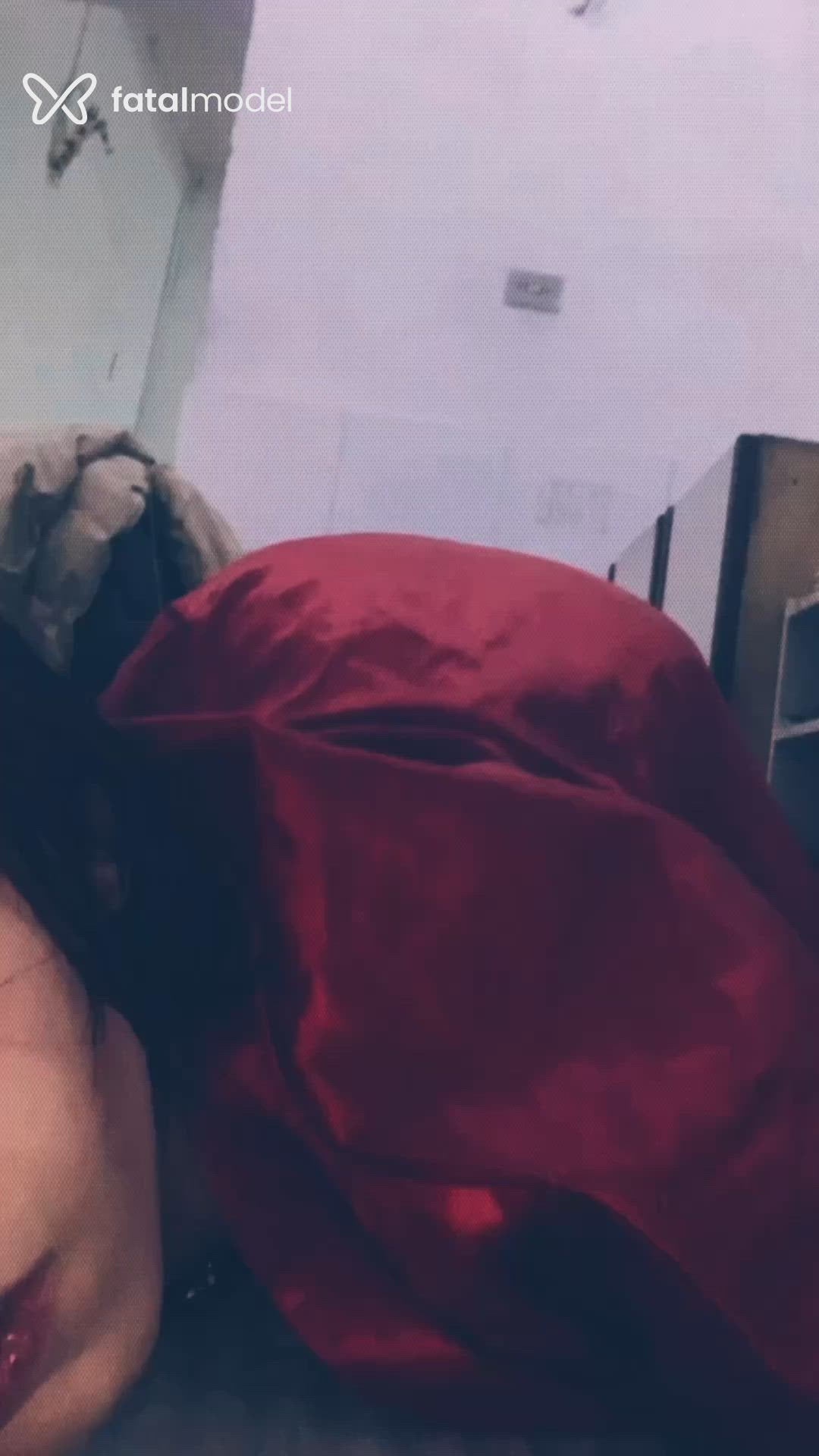 Acompanhante mulher trans ruiva (o) de olhos castanhos - Geovana Martins