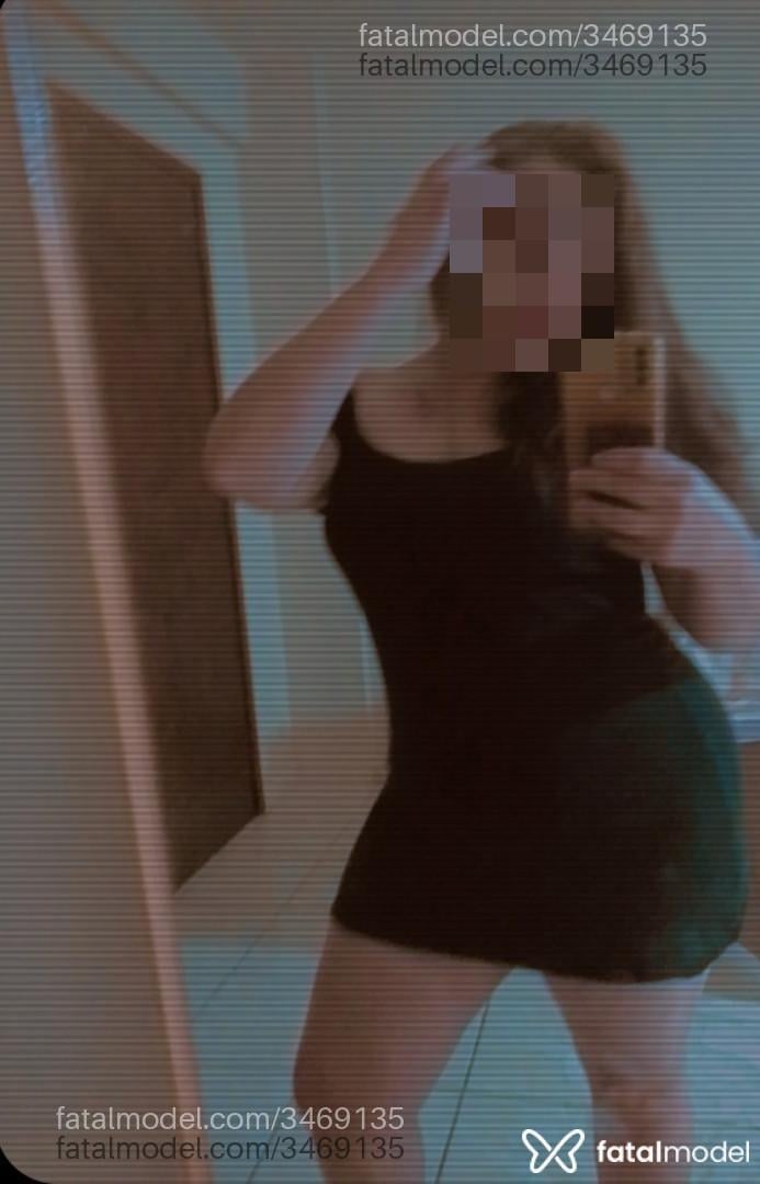 Acompanhante mulher morena (o) de olhos mel em Caçador Acompanhante mulher morena (o) de olhos mel em Caçador - Alinne