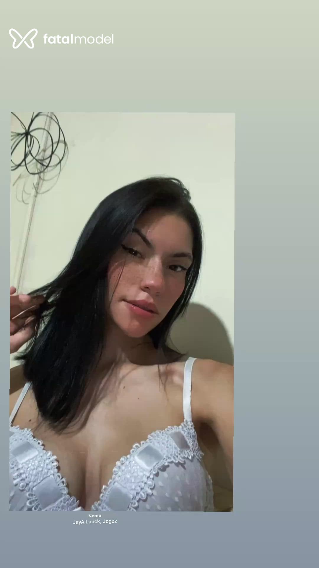 Acompanhante mulher morena (o) de olhos pretos em Jaú Acompanhante mulher morena (o) de olhos pretos em Jaú - Júlia