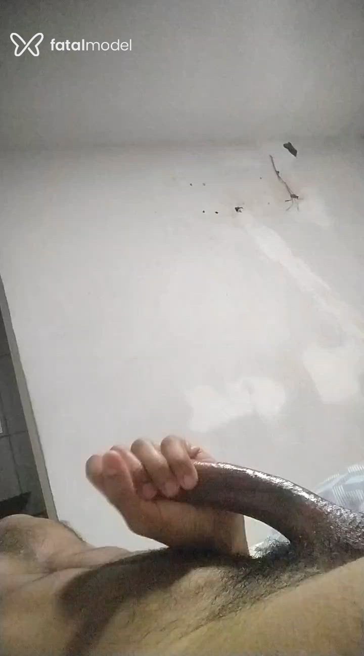 Acompanhante homem morena (o) de olhos castanhos em João Pessoa Acompanhante homem morena (o) de olhos castanhos em João Pessoa - Preto