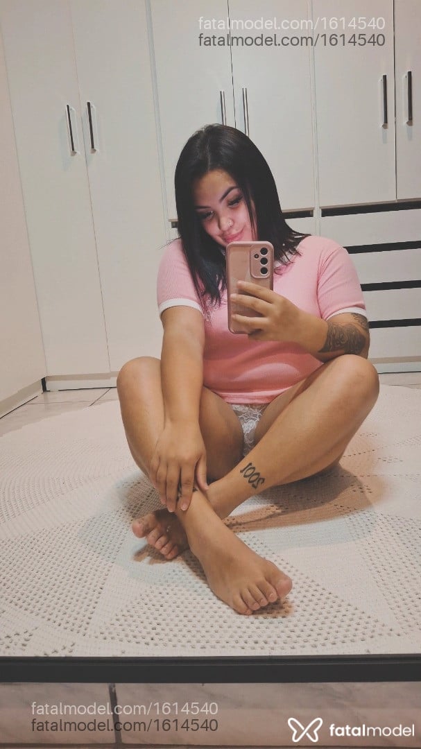 Acompanhante mulher morena (o) de olhos castanhos em Itajaí Acompanhante mulher morena (o) de olhos castanhos em Itajaí - Jenni Souza