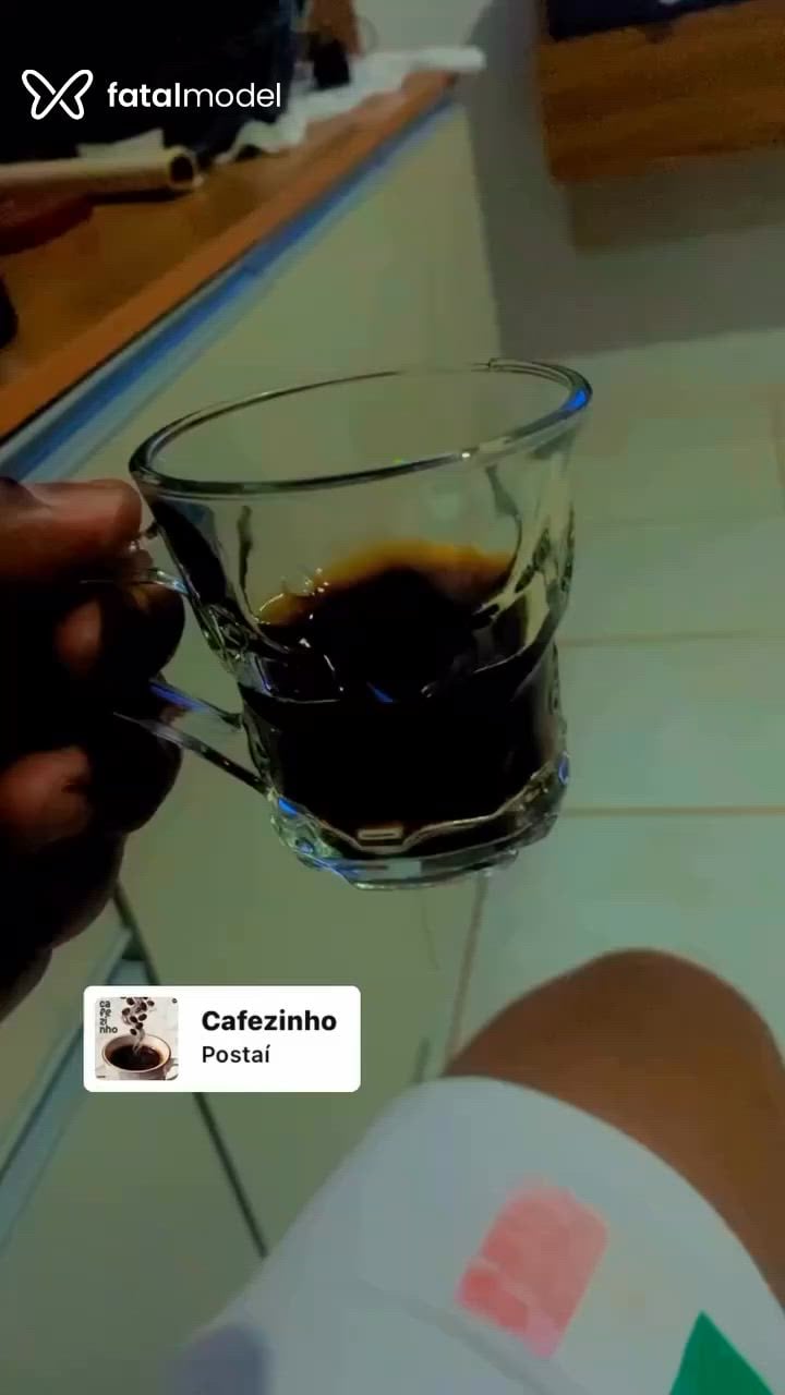 Acompanhante homem morena (o) de olhos castanhos em Luís Eduardo Magalhães Acompanhante homem morena (o) de olhos castanhos em Luís Eduardo Magalhães - Samcosta