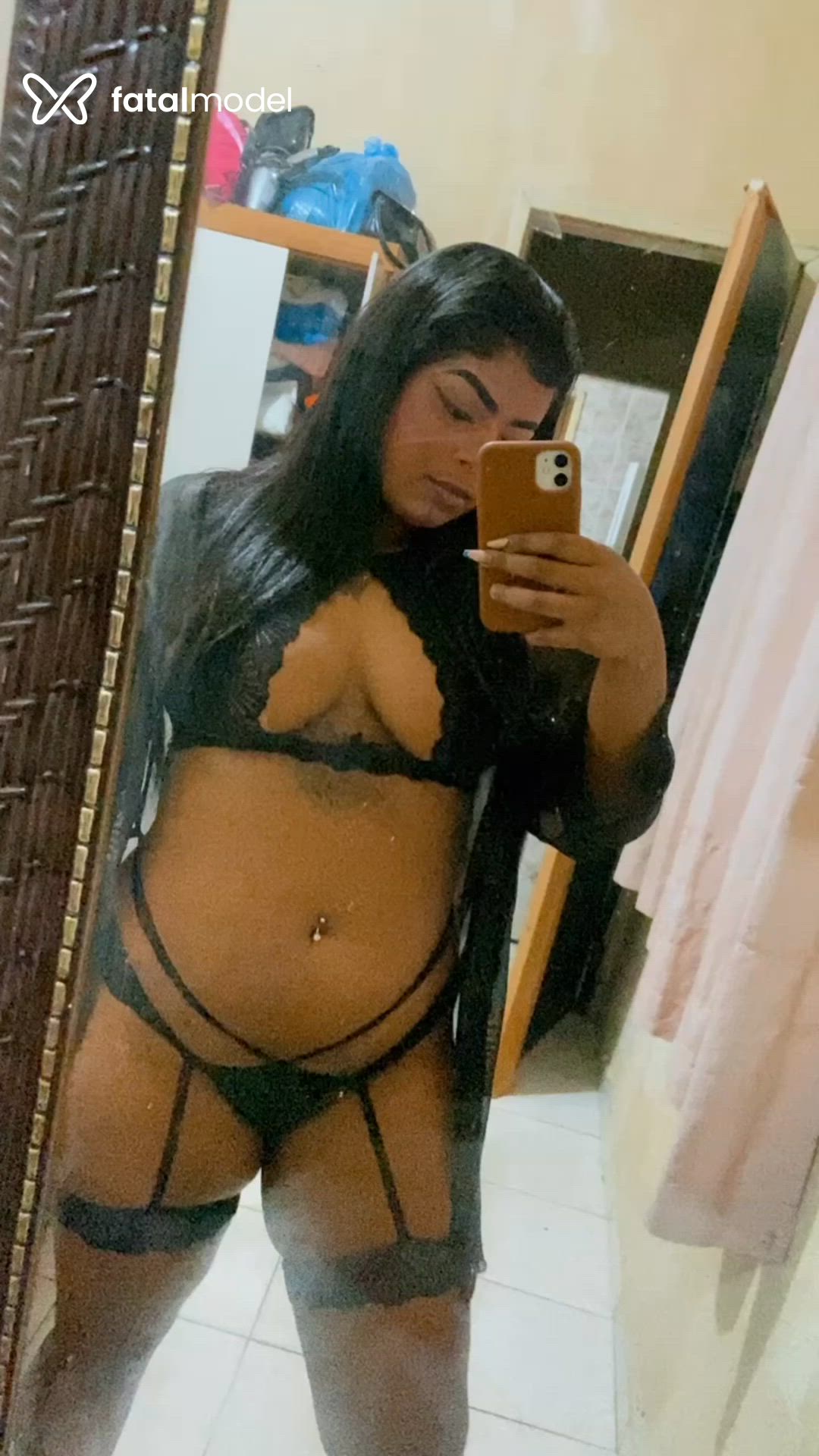 Acompanhante mulher morena (o) de olhos castanhos em Rio de Janeiro - Anna carolyne