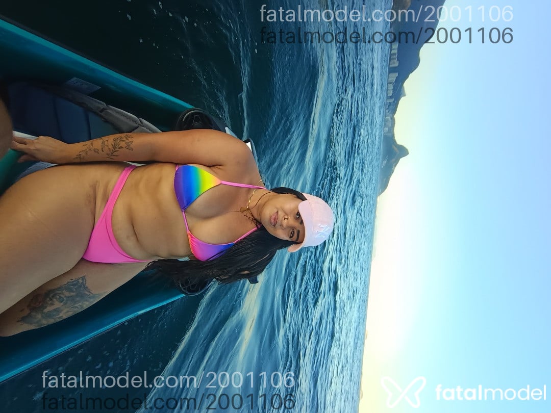 Acompanhante mulher morena (o) de olhos castanhos em Resende Acompanhante mulher morena (o) de olhos castanhos em Resende - Jheenny