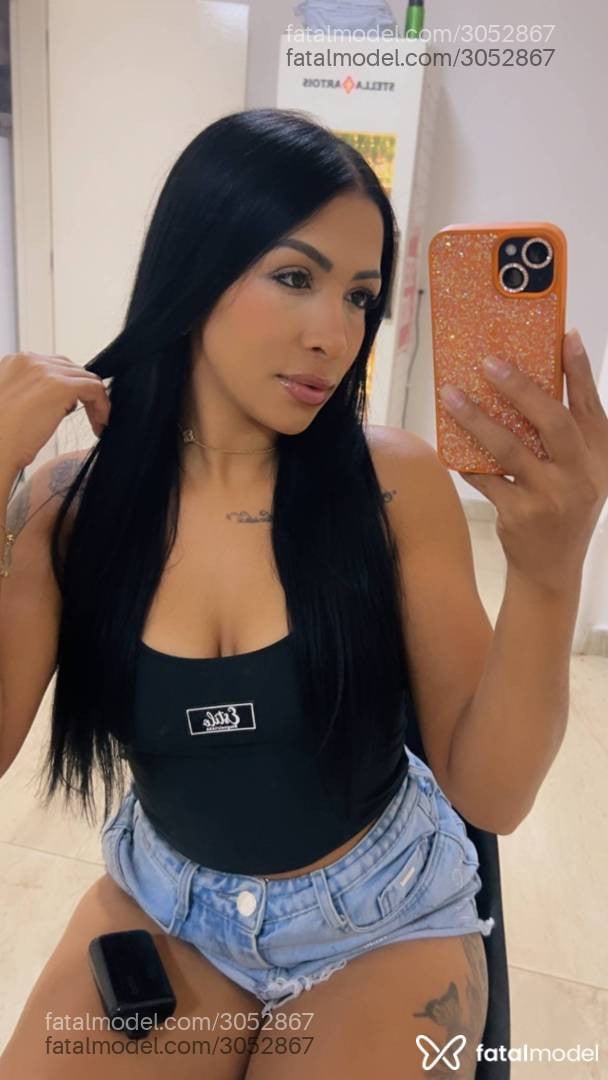 Acompanhante mulher morena (o) de olhos castanhos - Gaby