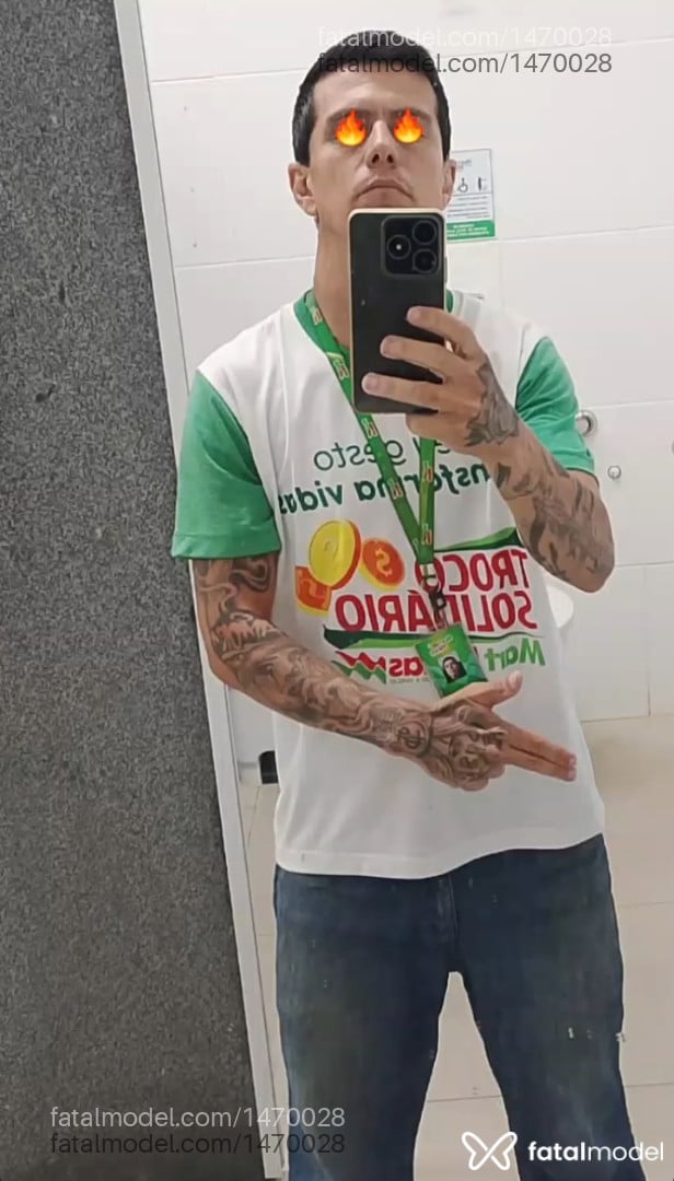 Acompanhante homem com cabelo castanho de olhos mel em São João Del Rei - Antônio
