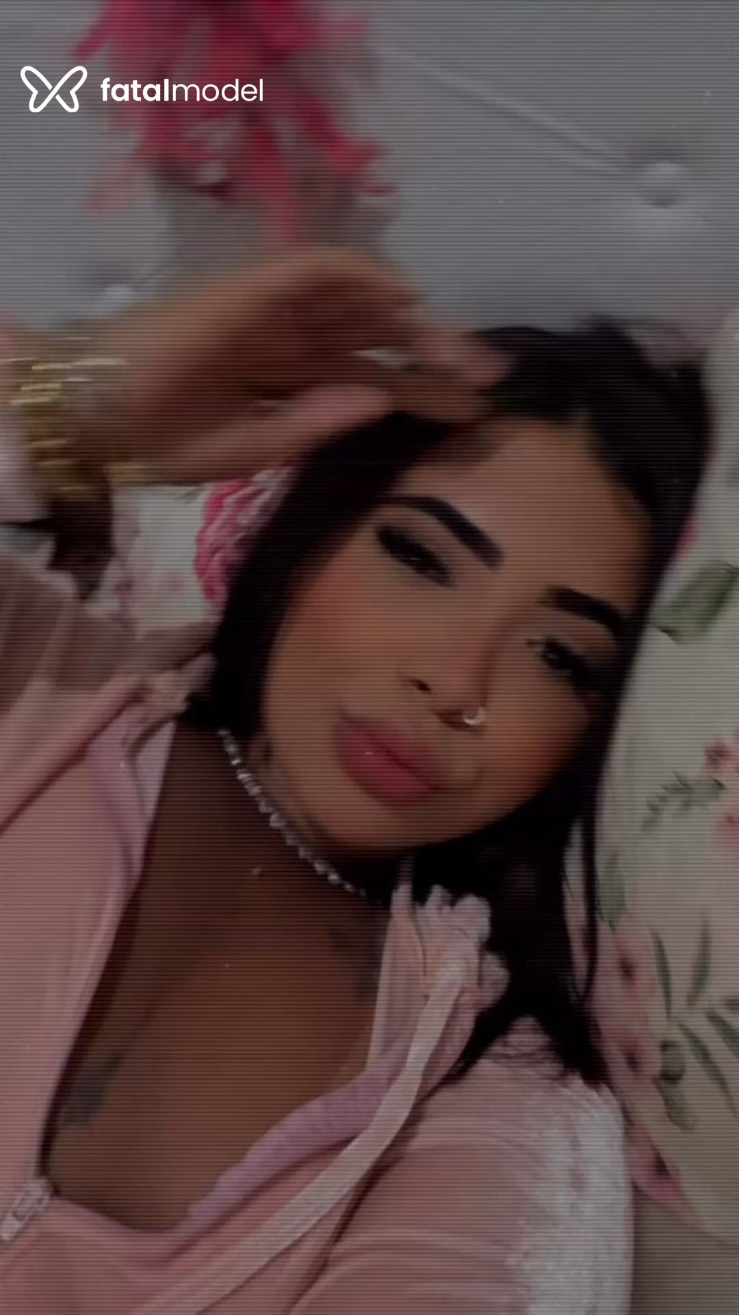 Acompanhante mulher morena (o) de olhos castanhos em Osasco Acompanhante mulher morena (o) de olhos castanhos em Osasco - Isabella