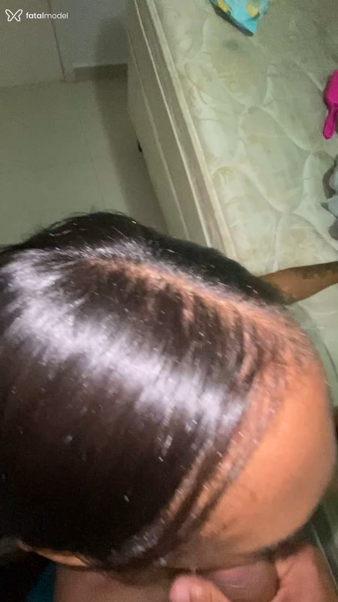 Acompanhante mulher trans com cabelo castanho de olhos pretos - Sophia