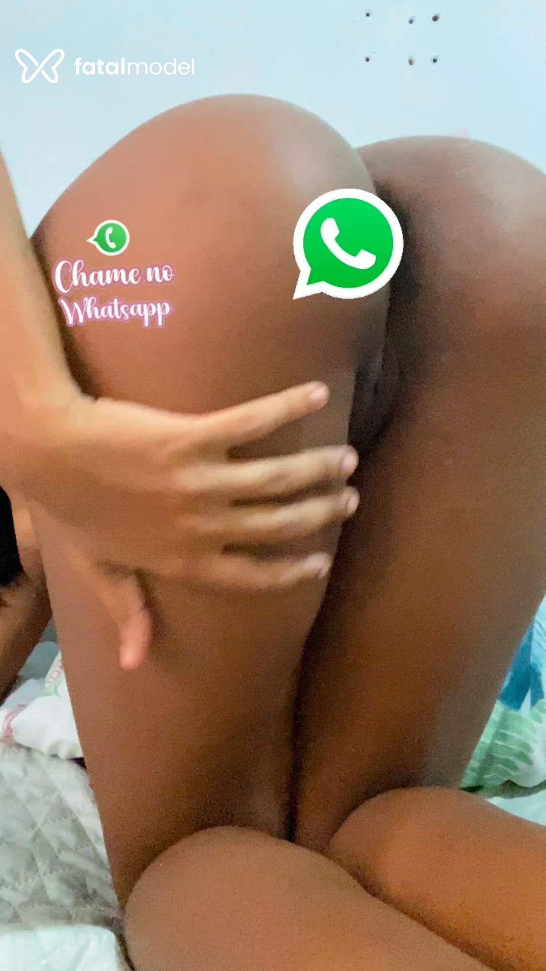 Acompanhante mulher morena (o) de olhos castanhos em Virtual Acompanhante mulher morena (o) de olhos castanhos em Virtual - Malena