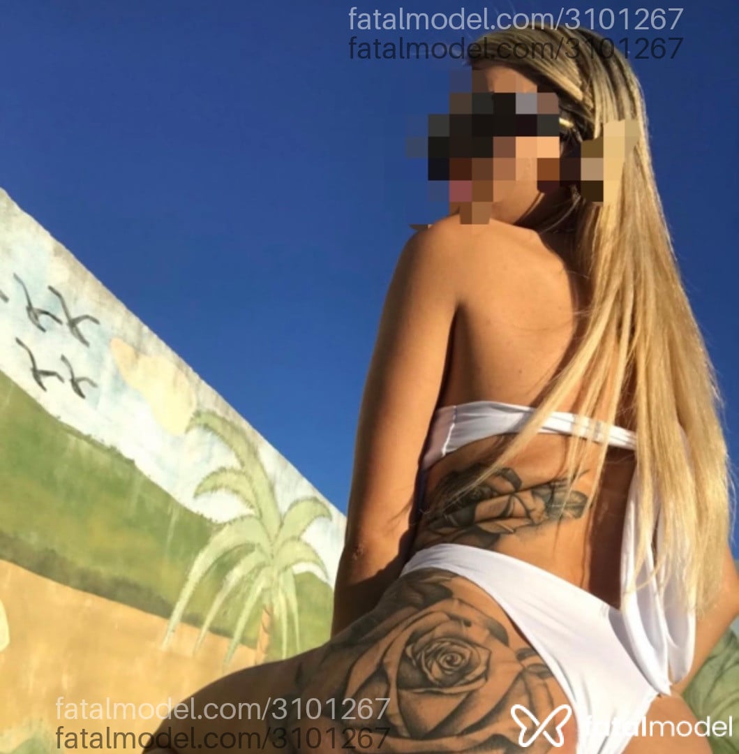 Acompanhante mulher loira (o) de olhos mel em Cajazeiras Acompanhante mulher loira (o) de olhos mel em Cajazeiras - Livia Mattos