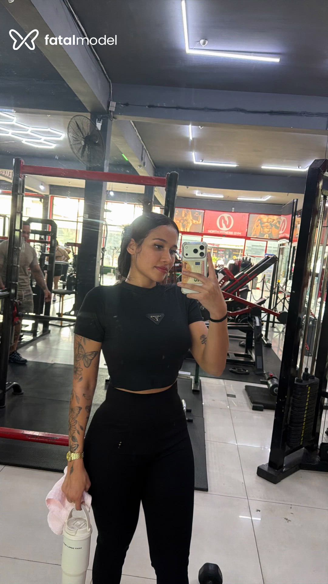 Acompanhante mulher morena (o) de olhos pretos em São Luís de Montes Belos Acompanhante mulher morena (o) de olhos pretos em São Luís de Montes Belos - Andressa Dailly