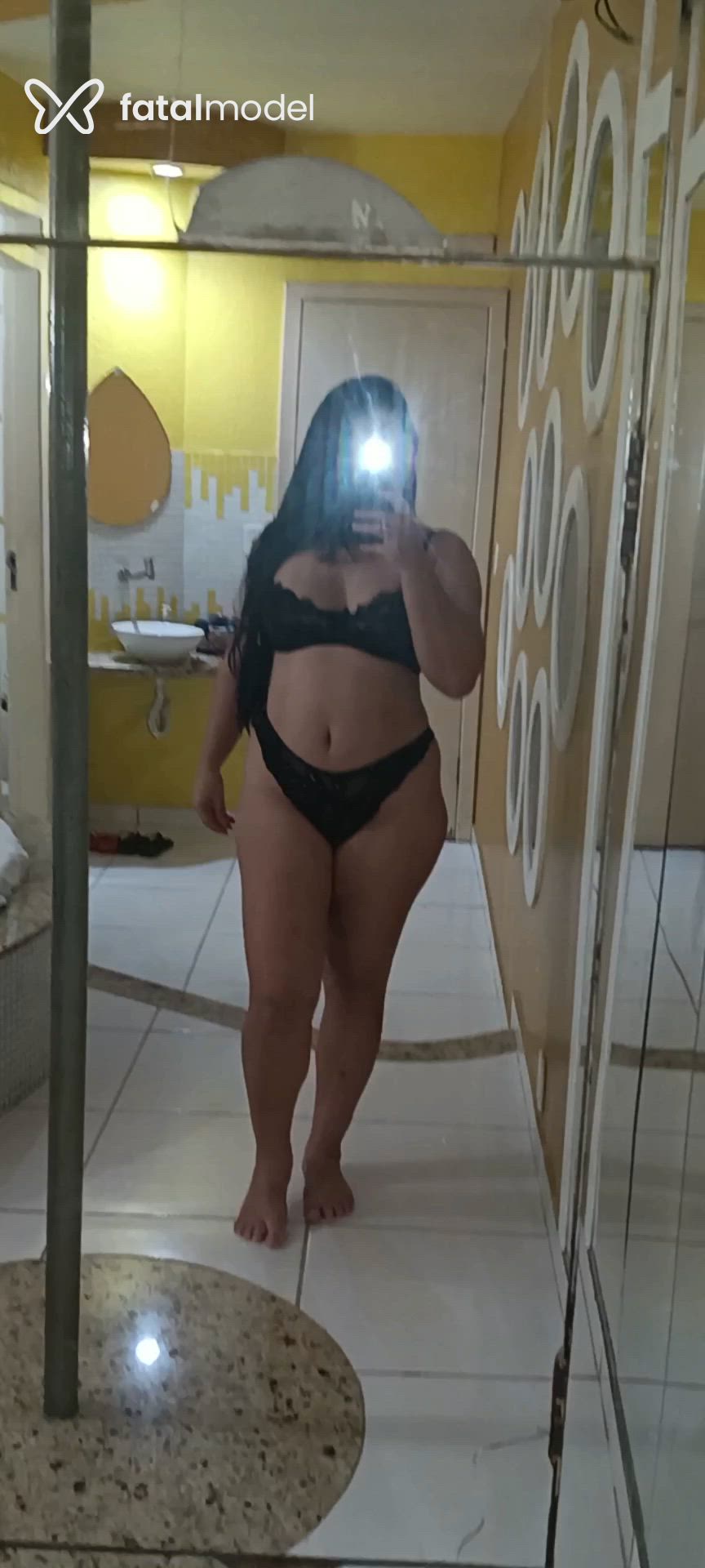 Acompanhante mulher com cabelo castanho de olhos castanhos em Manhuaçu Acompanhante mulher com cabelo castanho de olhos castanhos em Manhuaçu - Ana Gabriela