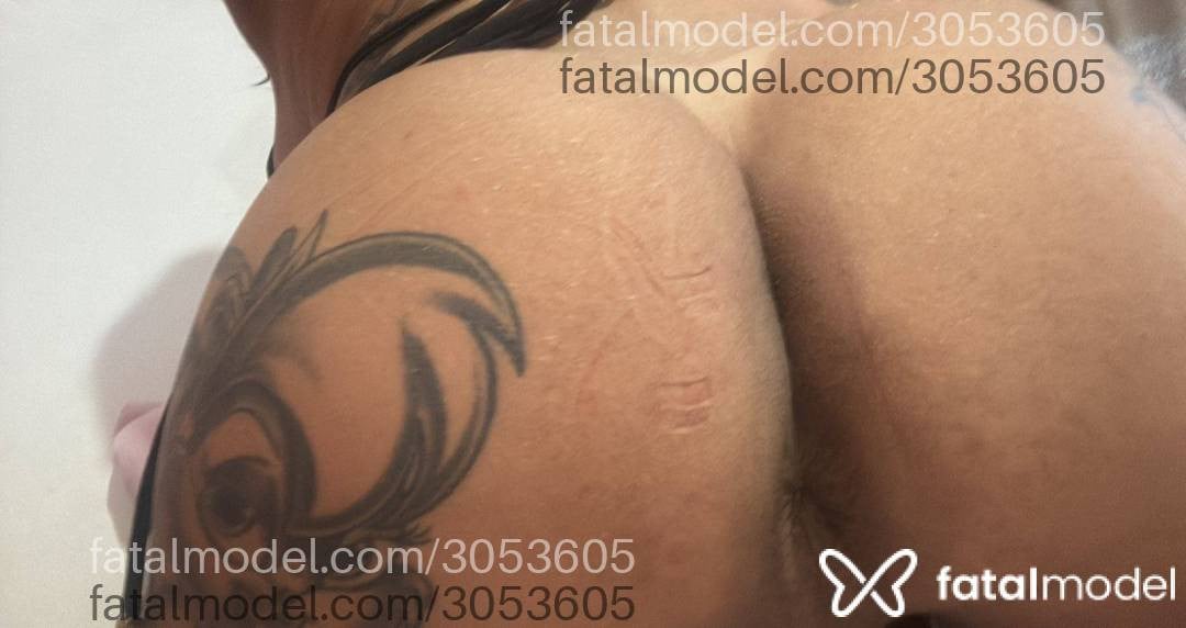 Acompanhante mulher trans morena (o) de olhos pretos em Cuiabá Acompanhante mulher trans morena (o) de olhos pretos em Cuiabá - Yasmin Lovatelli