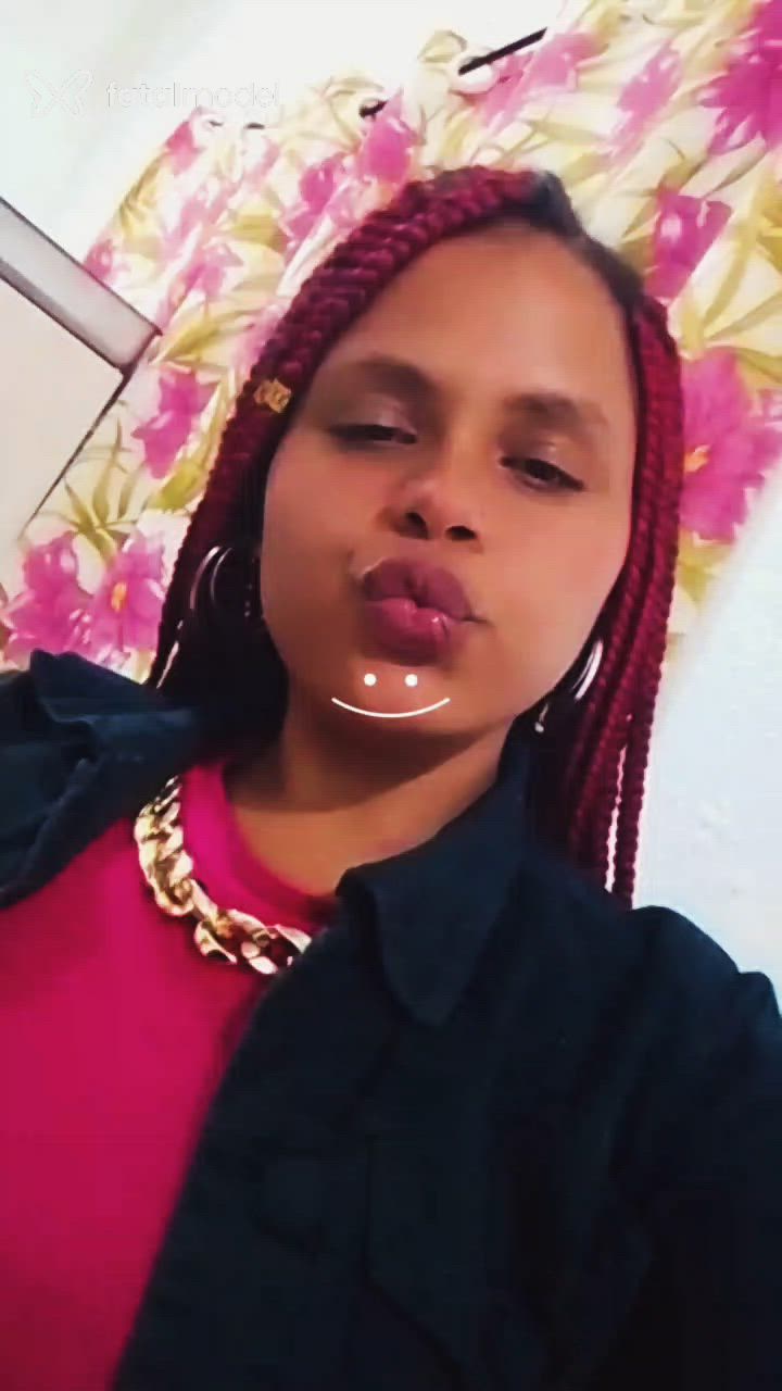 Acompanhante mulher morena (o) de olhos castanhos em Itajaí Acompanhante mulher morena (o) de olhos castanhos em Itajaí - Jeniffer Alves
