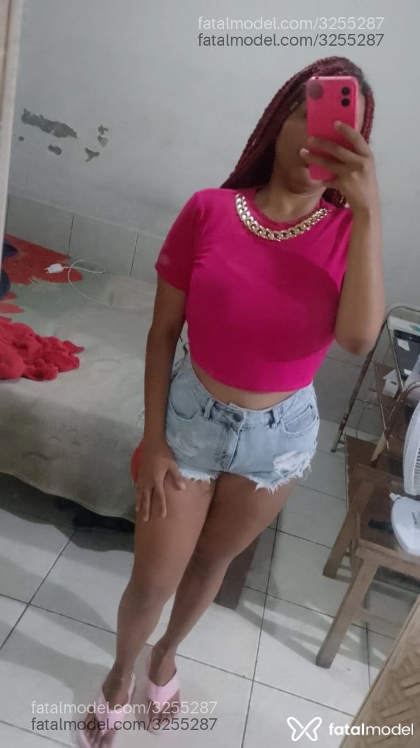Acompanhante mulher morena (o) de olhos castanhos em Itajaí Acompanhante mulher morena (o) de olhos castanhos em Itajaí - Jeniffer Alves